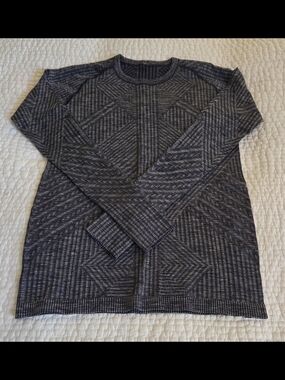 Lululemon Restless Pullover